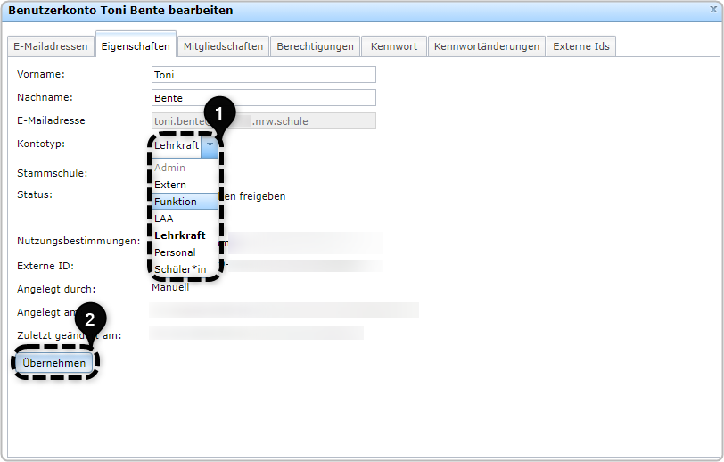 Benutzerkarte Toni Bente, Reiter "Eigenschaften", Dropdown "Kontotyp" geöffnet und mit 1 markiert, "Übernehmen" mit2 markiert