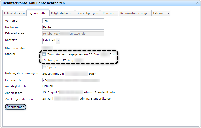 Benutzerkarte Toni Bente, Reiter "Eigenschaften", "Zum Löschen freigegeben" markiert, "Übernehmen" markiert